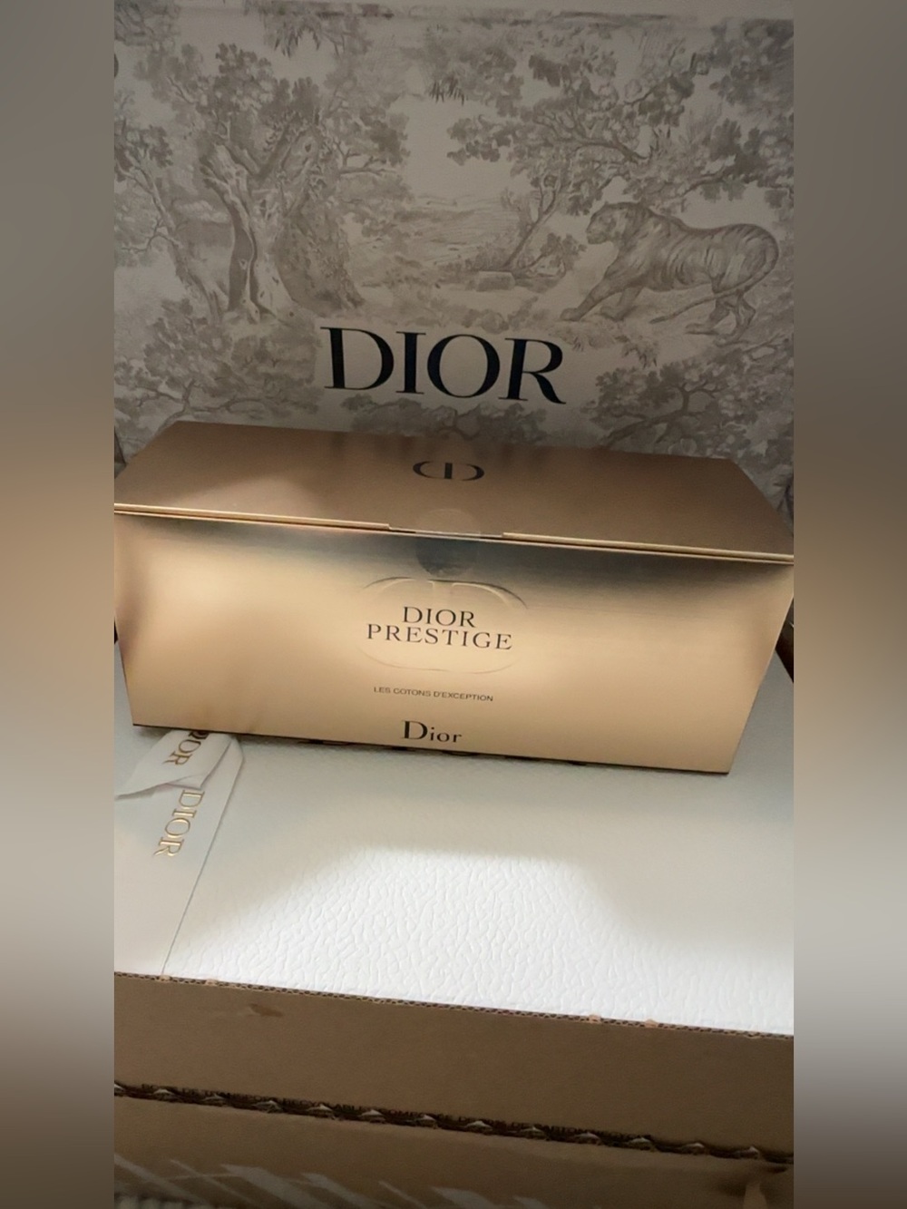 Dior Prestige Skincare & Fragrance-(5pcs Set)Dior Les Cotons,Box,Bag,Card,more, - Picture 9 of 16